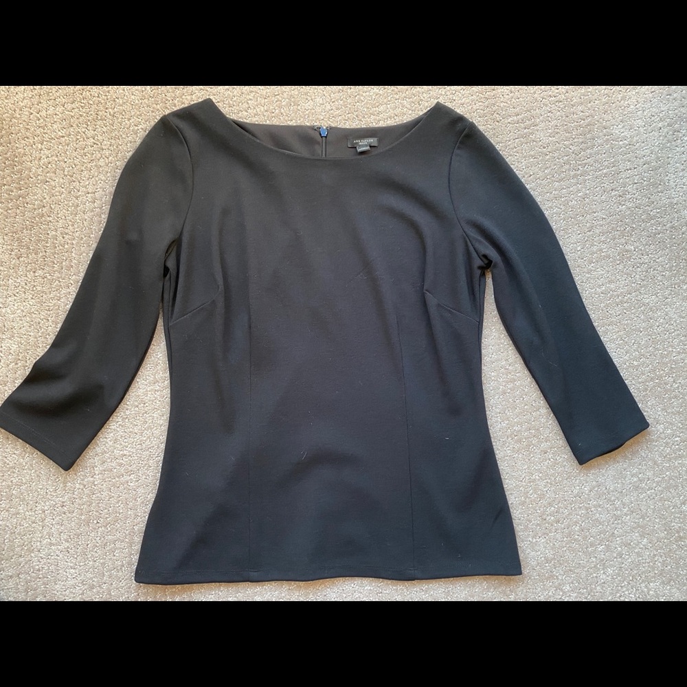 NEW Ann Taylor black top